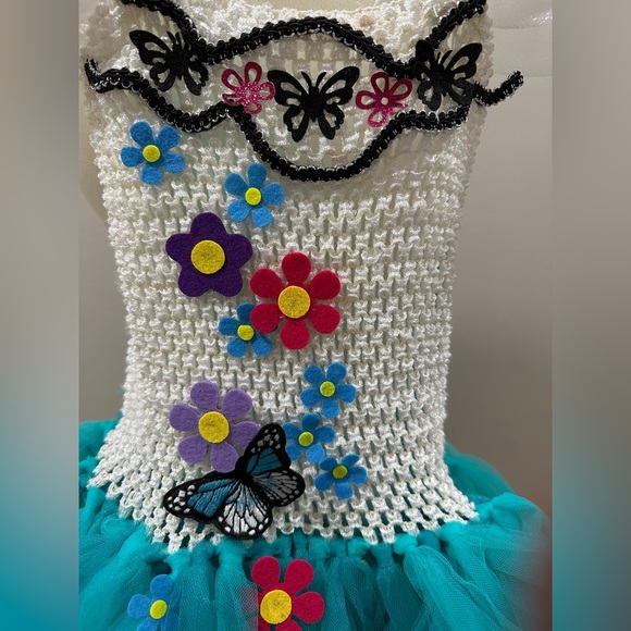 🎃Encanto Mirabel Costume Size 10 - Picture 5 of 7